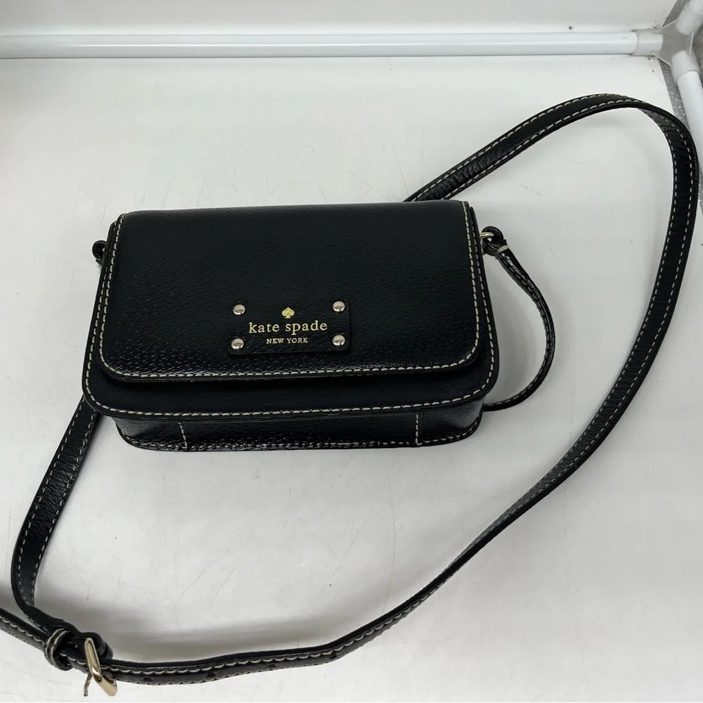 Kate Spade Black Crossbody purse‎ Bag Flynn